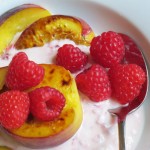 Grilled Peaches with Raspberry Sauce