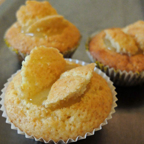Lemon-Curd-Cupcakes2