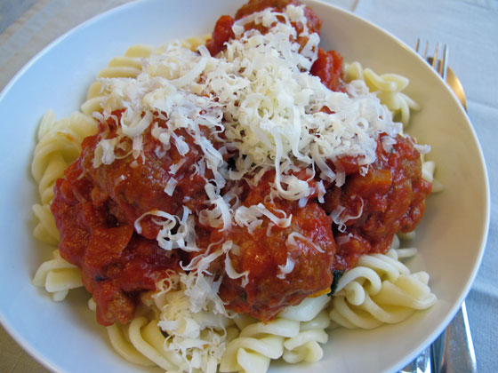 Meatballs-and-pasta2